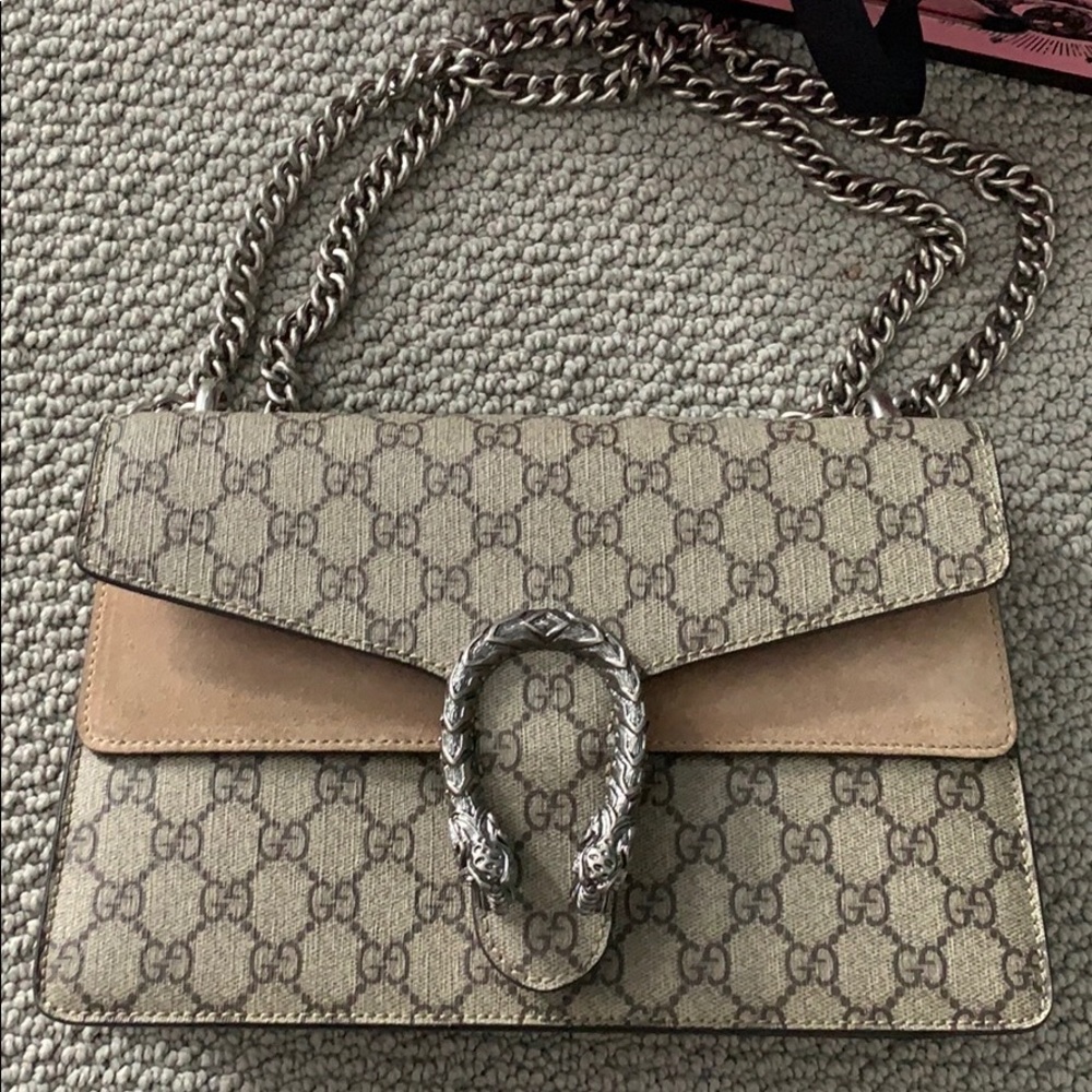 Used Brown bag. Excellent condition!